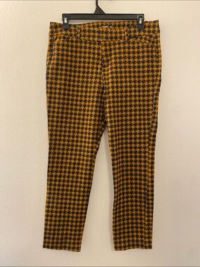 Old Navy Pixie Ankle Pants in Mustard & Black Houndstooth